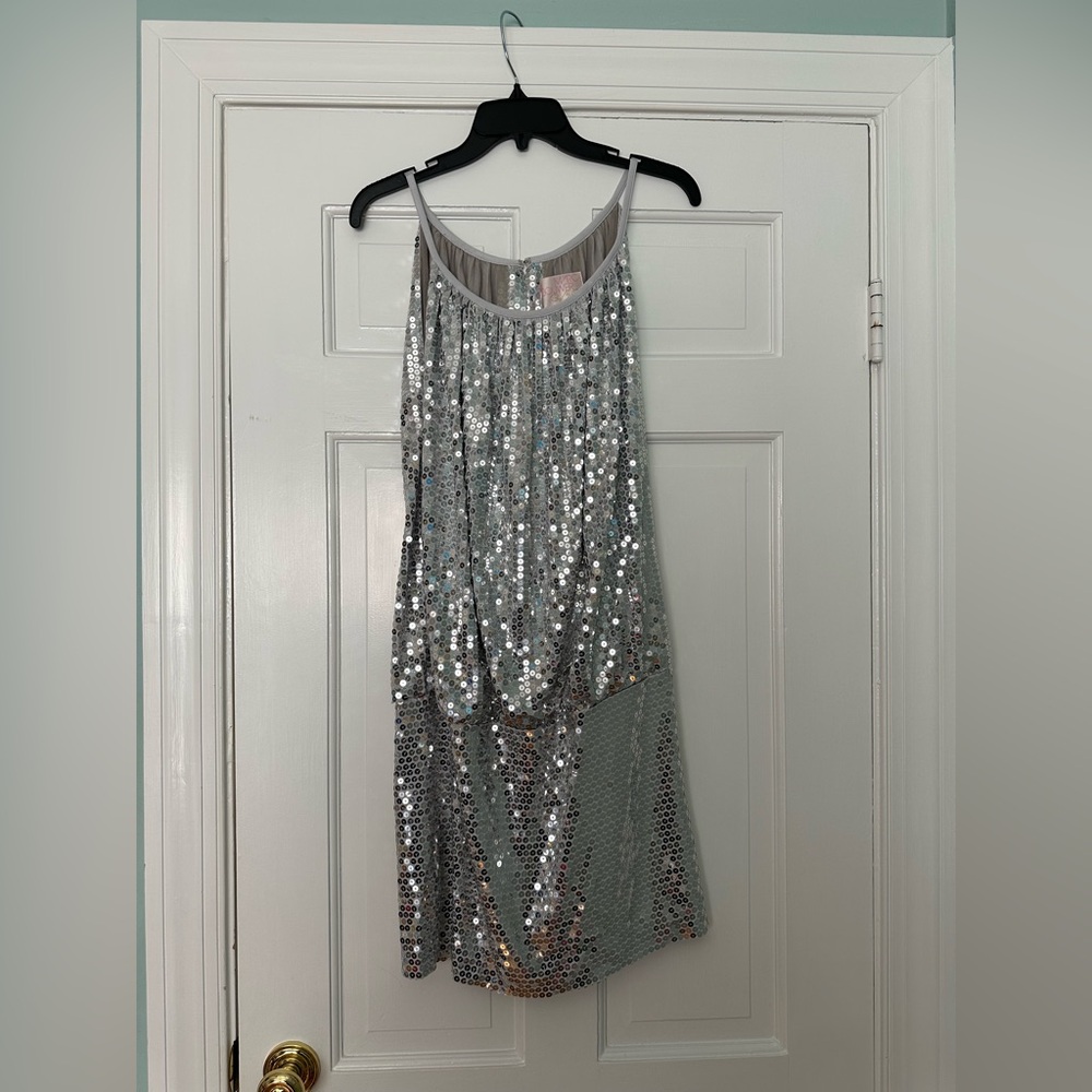 Marc Bouwer Glam! Silver Sequin Dress – Size 10